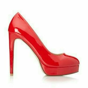 NWT Red Patent High Heel Closed-toe Pumps-sz7.5