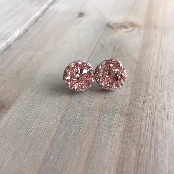 Steing Bird Boutique Jewelry - Metallic Rose Gold Druzy Style Earring