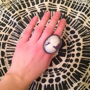 Large Purple Cameo Ring