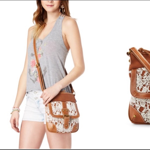 πHOST PICKπ Crochet accent cross body bag - Picture 2 of 2