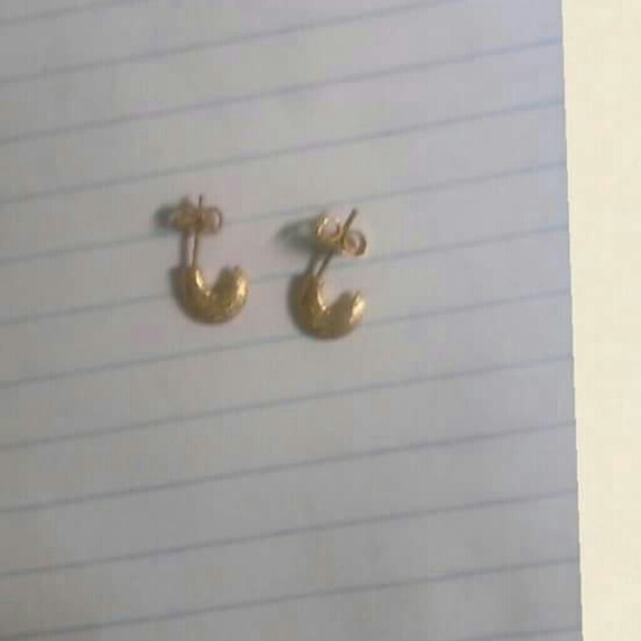 Moon shaped earrings