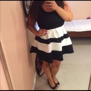 SOLD❗️❗️❗️NWOT- Black and White Pleaded Dress