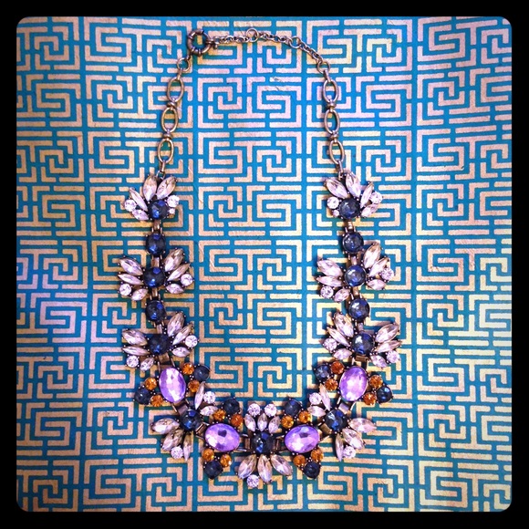 Price Drop ⭐️Statement Necklace