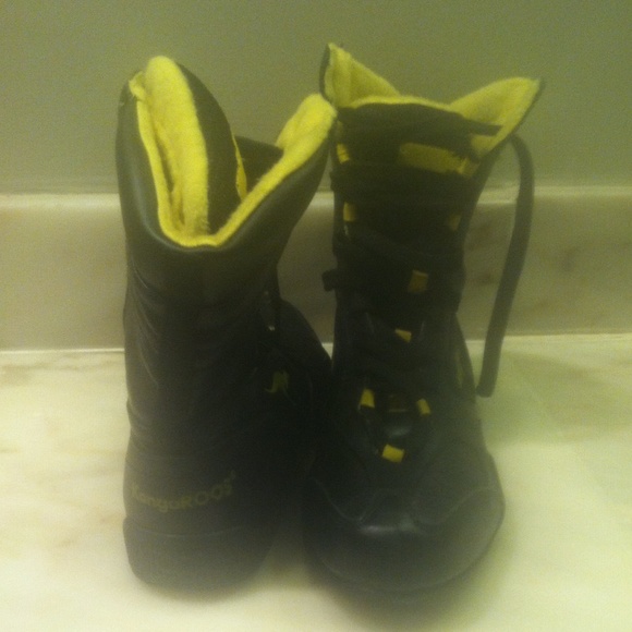 Kangaroos High Top Sneakers