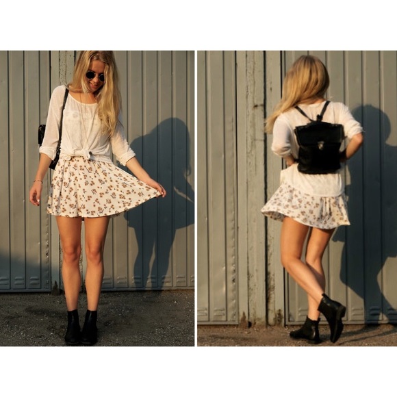 brandy melville sunflower skirt