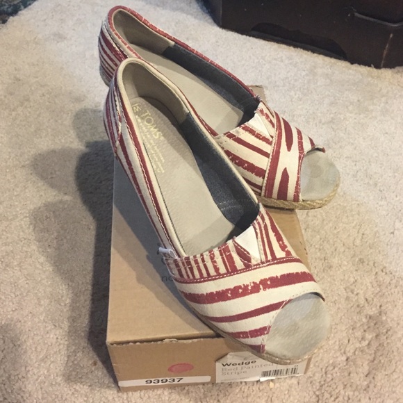 TOMS Red Striped Wedges