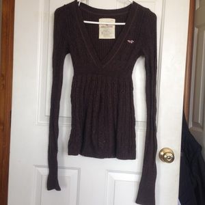 Brown Hollister sweater