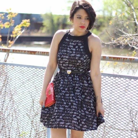 Floral & Lace Skater Dress - Picture 3 of 4