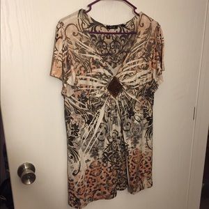 Apt. 9 patterned top💥final price reduction