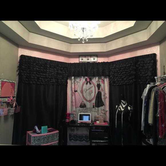 Just sharing my work space.