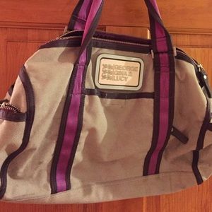 George Gina & Lucy Duffle