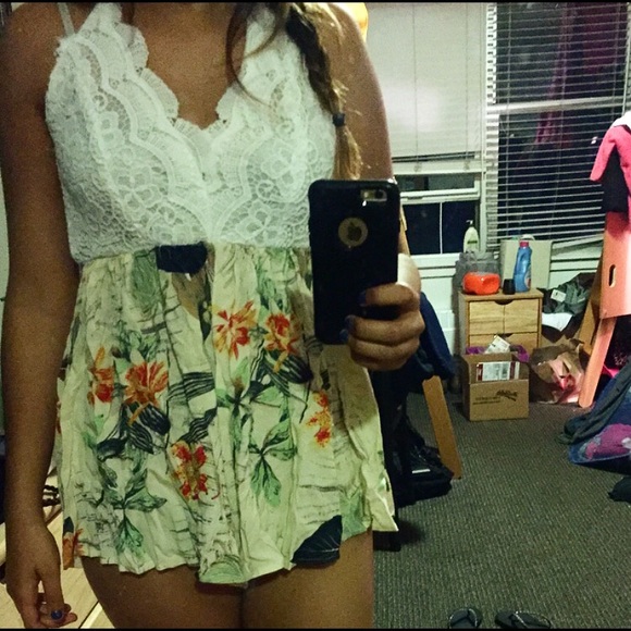 Open back romper - Picture 2 of 2
