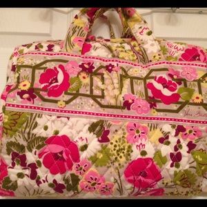 Vera Bradley travel bag