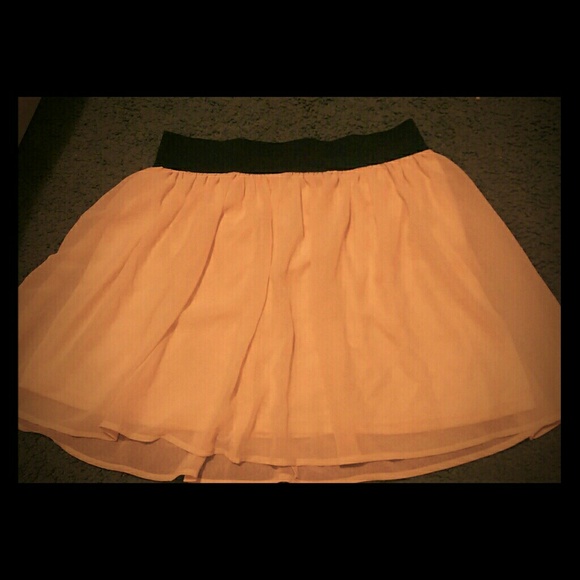 Short skirt