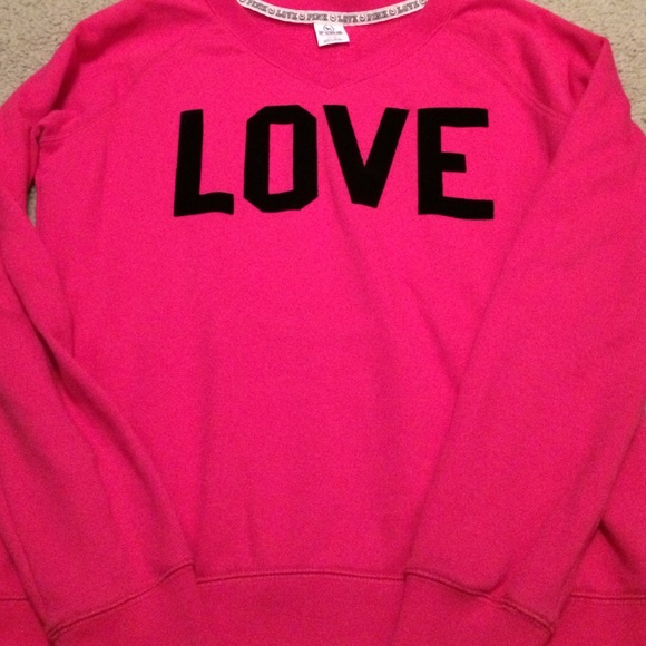 Lowered $$ Victoria secret v neck cheetah sweater