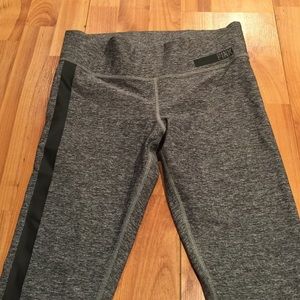 ON HOLD ⛔️❗️❗️❗️❗️