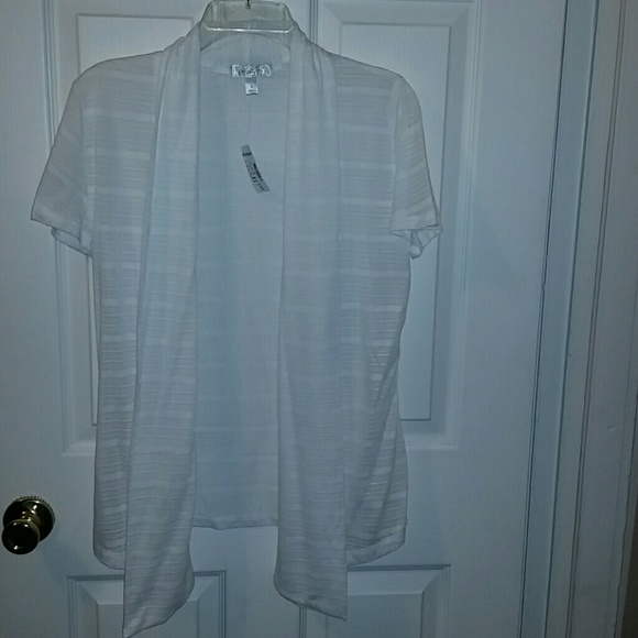 White short sleeve cardigan