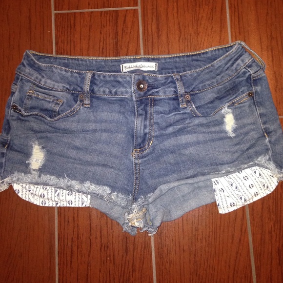 Bullhead Black Jean/Denim Cutoff Shorts! - Picture 1 of 4