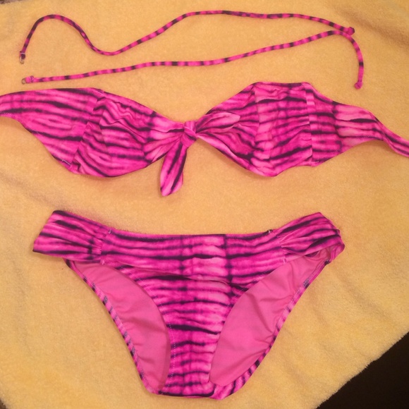 Victoria's Secret bikini