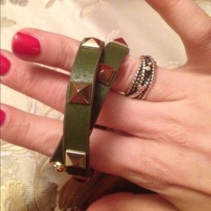 Pyramid double wrap bracelet