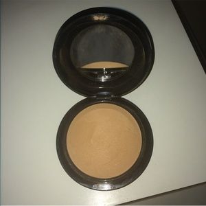 Mac mineralize skinfinish