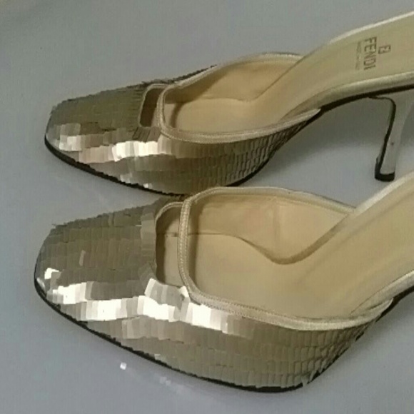 Mules - Picture 2 of 4
