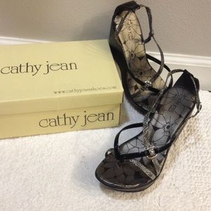 cathy jean sandals/wedges
