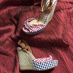 Checker sandal