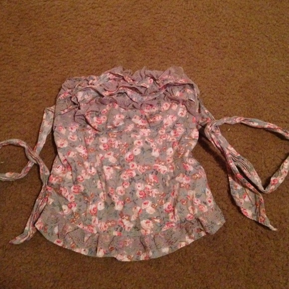 Tube top ties in back