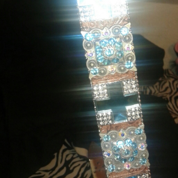 Rhinestone belt main image 3