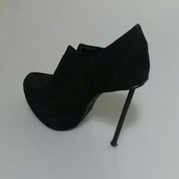 Booties - Picture 4 of 4