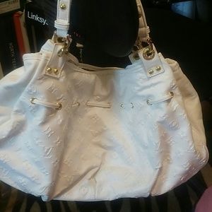 White summer purse