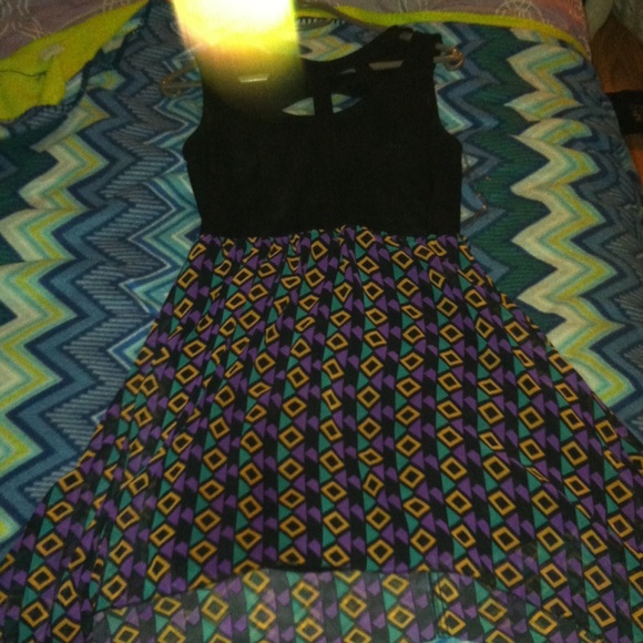Very cute High-Low dress Large