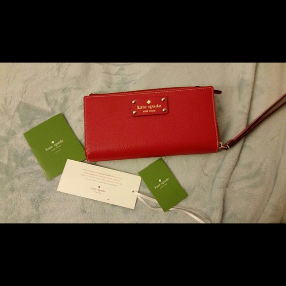 Sold - Picture 2 of 3