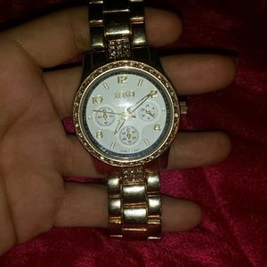 XOXO rhinestone studded watch!