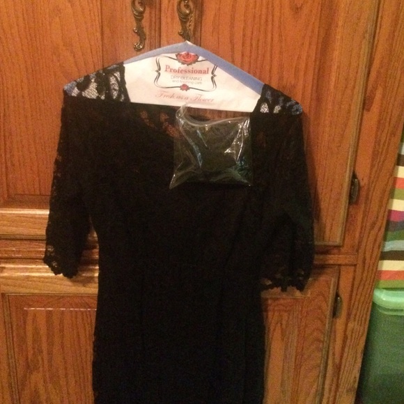 Maternity black cocktail dress - Picture 3 of 4