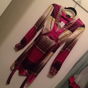 Bebe soft dress! Ties behind back..