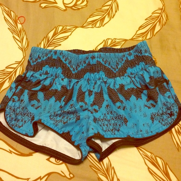 Hurley blue short board shorts