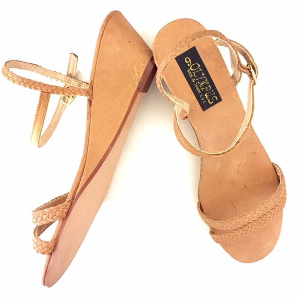 🚫sold via another app🚫 Nude sandals