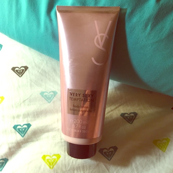 Victoria's Secret very sexy body lotion