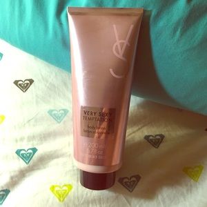 Victoria's Secret very sexy body lotion