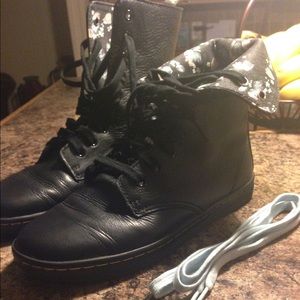 Dr Martens Eclectic Roll down boot