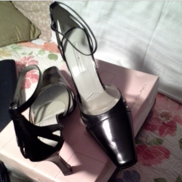 Bandolino Black  Shoes - New 3 1/2 inch heel.