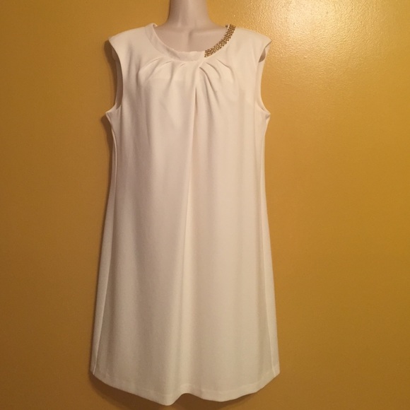 Sleeveless Shift Dress w/ Jeweled Neckline Size 14
