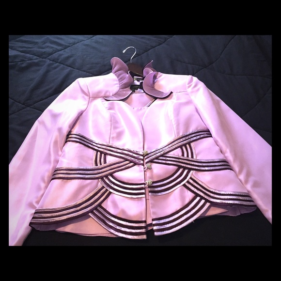 Dress suit