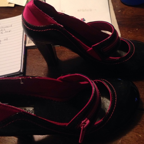 Sold ππ» - Picture 3 of 4