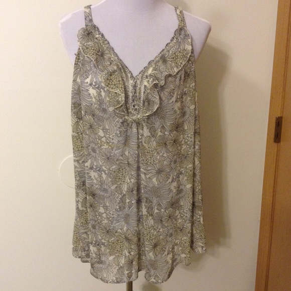 Super cute floral sheer blouse