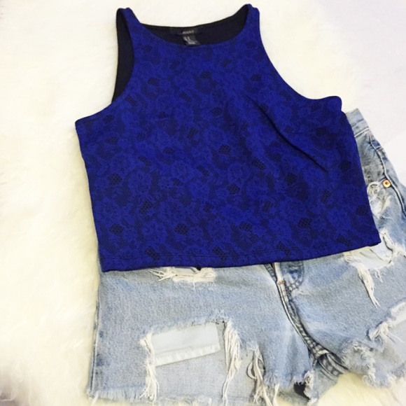 ❌SOLD❌ Forever 21 Floral Print Blue Crop Top - Picture 4 of 4
