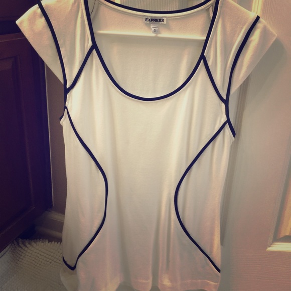 Express top new without tag