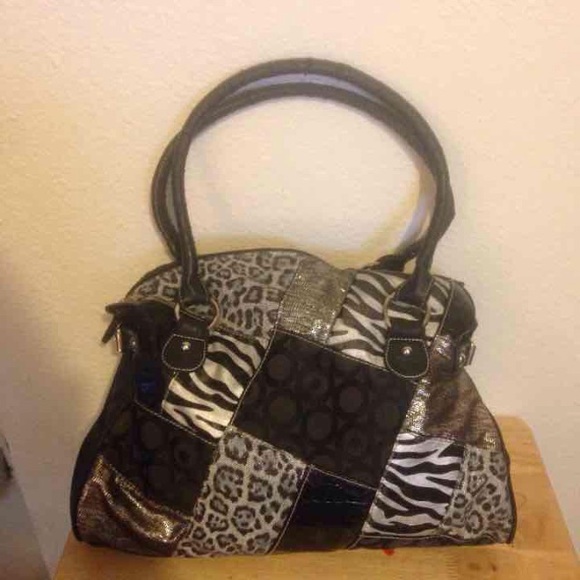 Purse from buckle